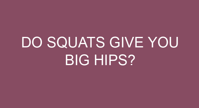 Does holding your stomach in strengthen muscles?